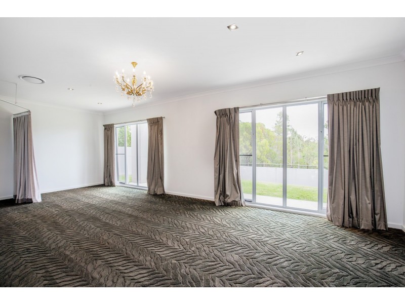 13 Skywatch Circuit, Reedy Creek QLD 4227