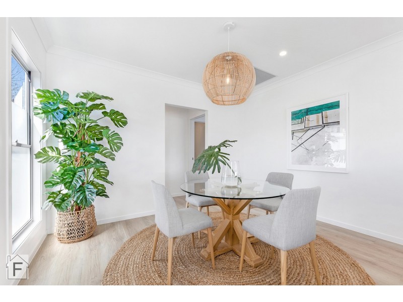 1 & 2/8 Fourteenth Avenue, Palm Beach QLD 4221