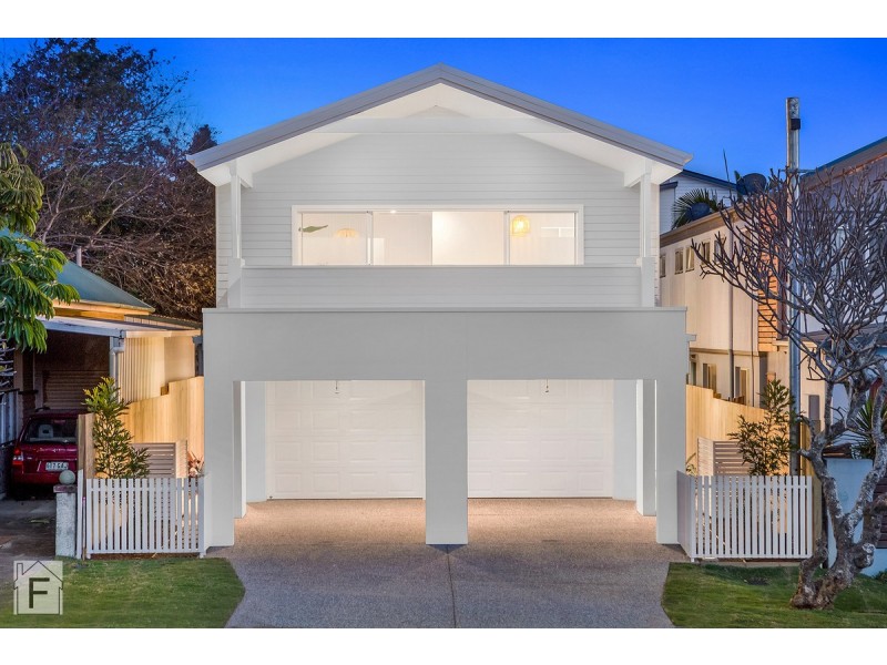 1 & 2/8 Fourteenth Avenue, Palm Beach QLD 4221