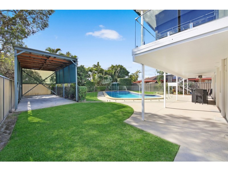 145 Markeri Street, Mermaid Waters QLD 4218