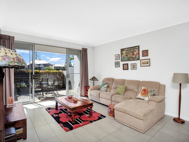 16/31 Port Peyra Crescent, Varsity Lakes QLD 4227