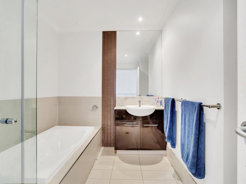 16/31 Port Peyra Crescent, Varsity Lakes QLD 4227