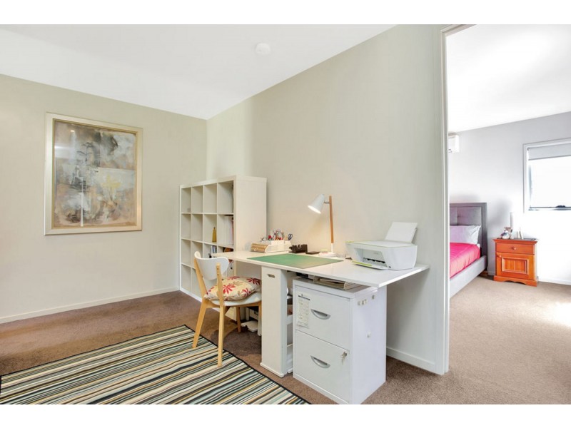 2 Little Blue Lane, Varsity Lakes QLD 4227