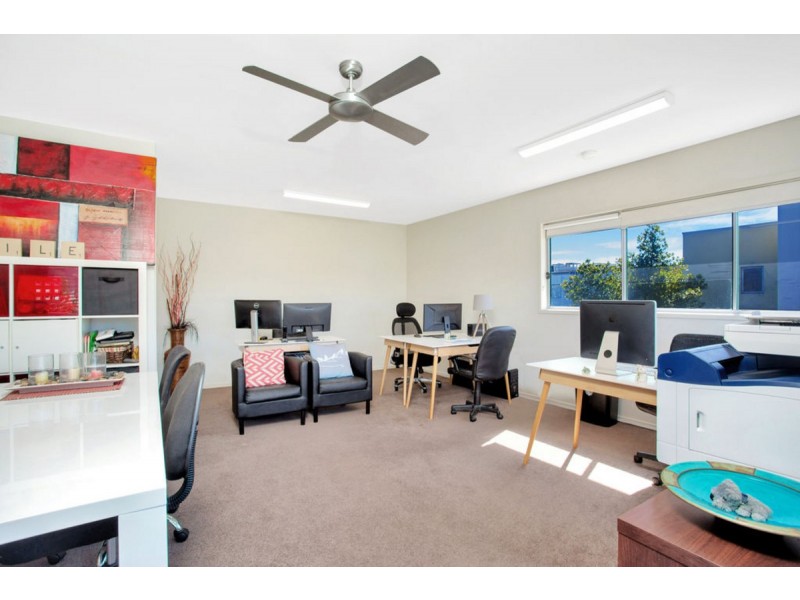 2 Little Blue Lane, Varsity Lakes QLD 4227