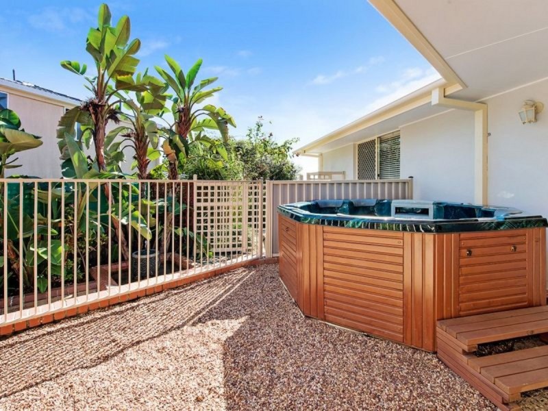 48 Trinity Place, Robina QLD 4226