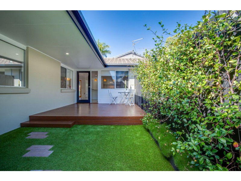 1/46 Cheltenham Drive, Robina QLD 4226