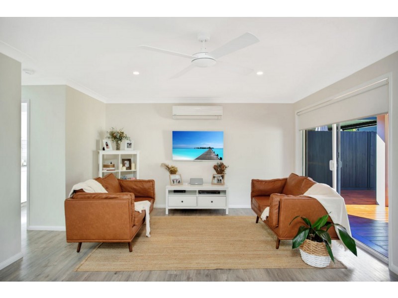 1/46 Cheltenham Drive, Robina QLD 4226