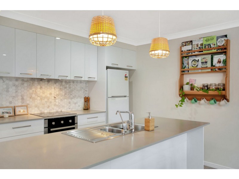 1/46 Cheltenham Drive, Robina QLD 4226