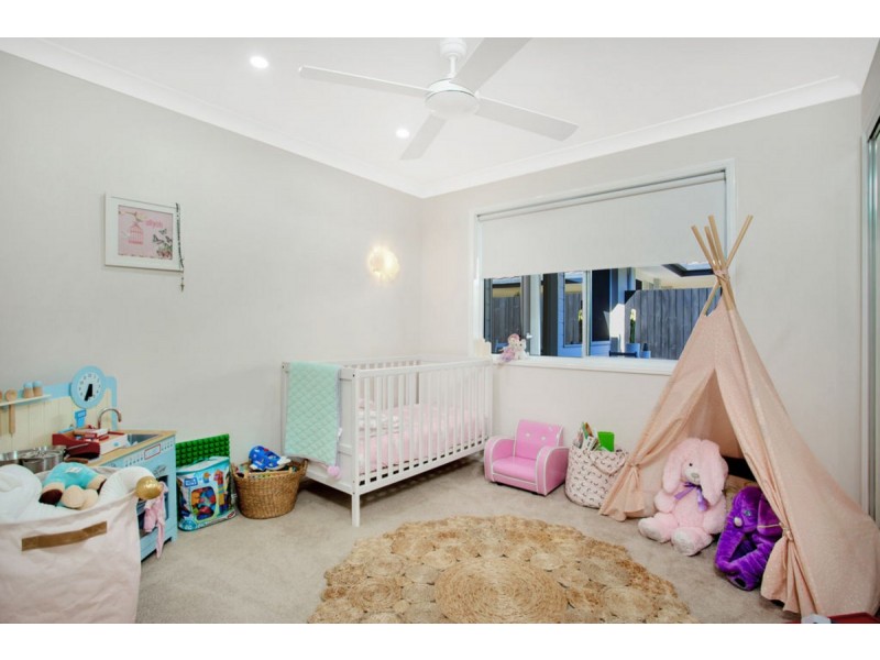 1/46 Cheltenham Drive, Robina QLD 4226