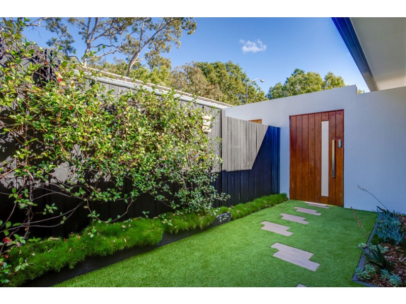 1/46 Cheltenham Drive, Robina QLD 4226