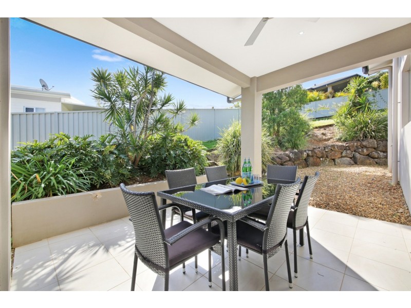6 Marshall Grove, Bonogin QLD 4213