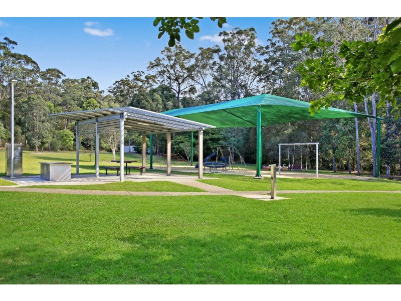 6 Marshall Grove, Bonogin QLD 4213