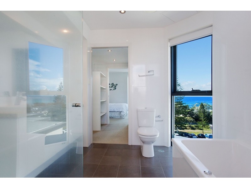 5/78 The Esplanade, Burleigh Heads QLD 4220