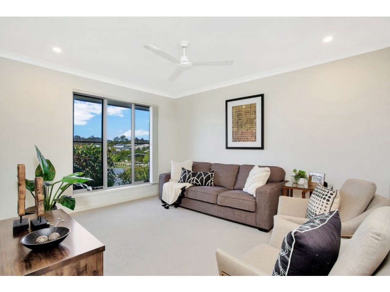 57 Prairie Avenue, Maudsland QLD 4210