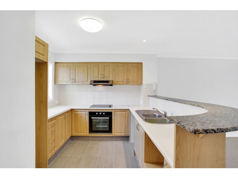 27/226 Cheltenham Drive, Robina QLD 4226