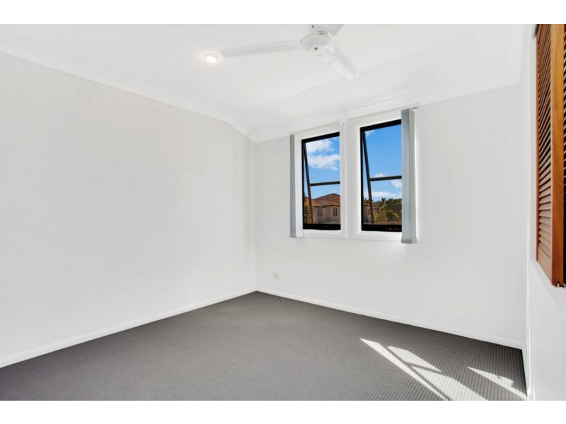 27/226 Cheltenham Drive, Robina QLD 4226