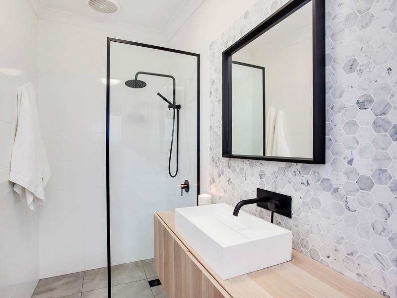 78 Chainey Avenue, Miami QLD 4220