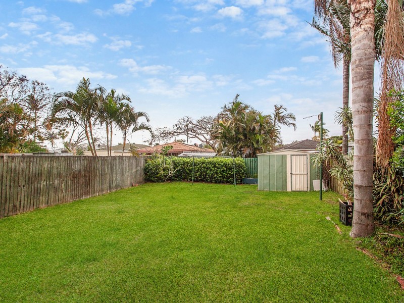 78 Chainey Avenue, Miami QLD 4220