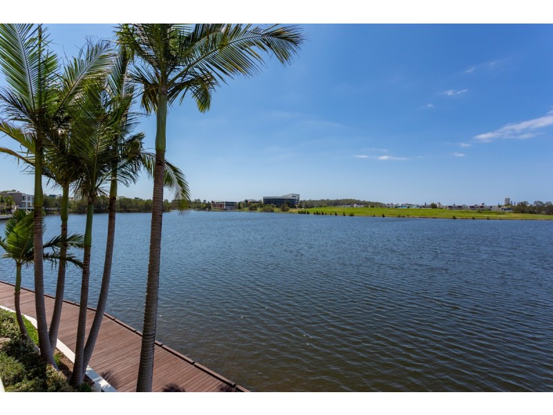 158/251 Varsity Parade, Varsity Lakes QLD 4227