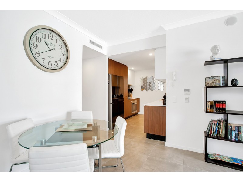 2515/397 Christine Avenue, Varsity Lakes QLD 4227