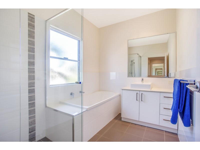 2/29 Worchester Terrace, Reedy Creek QLD 4227