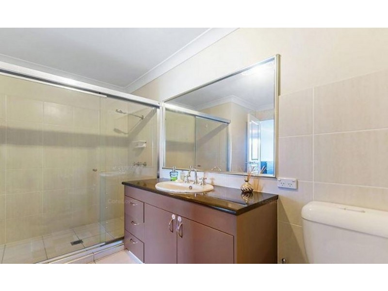3/28 Palma Crescent, Varsity Lakes QLD 4227