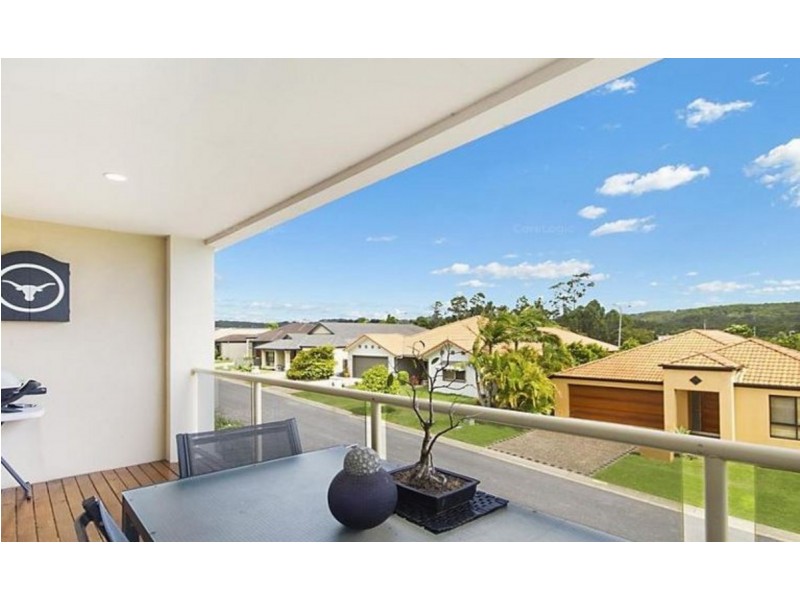 3/28 Palma Crescent, Varsity Lakes QLD 4227