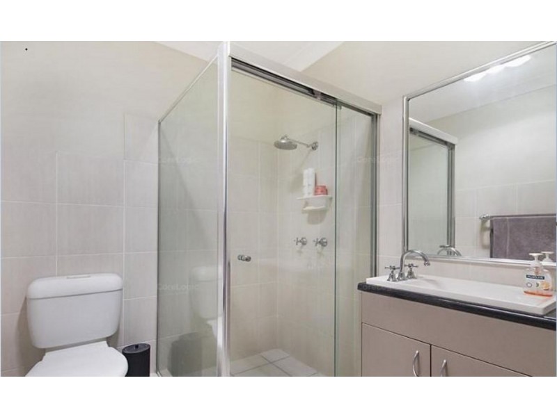 3/28 Palma Crescent, Varsity Lakes QLD 4227