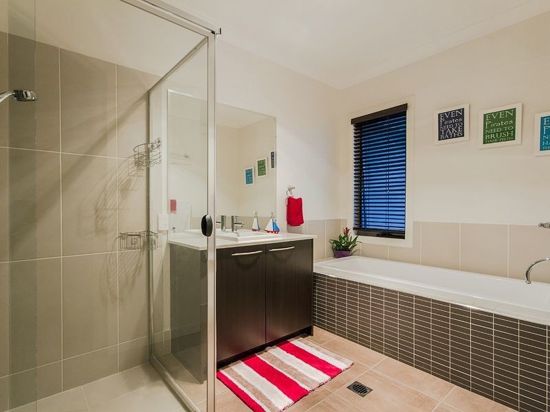 13-15 Forest Ridge Drive, Bonogin QLD 4213