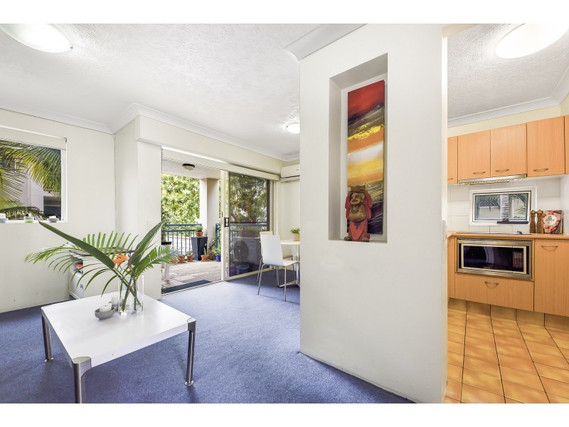 9/21-25 Peerless Avenue, Mermaid Beach QLD 4218