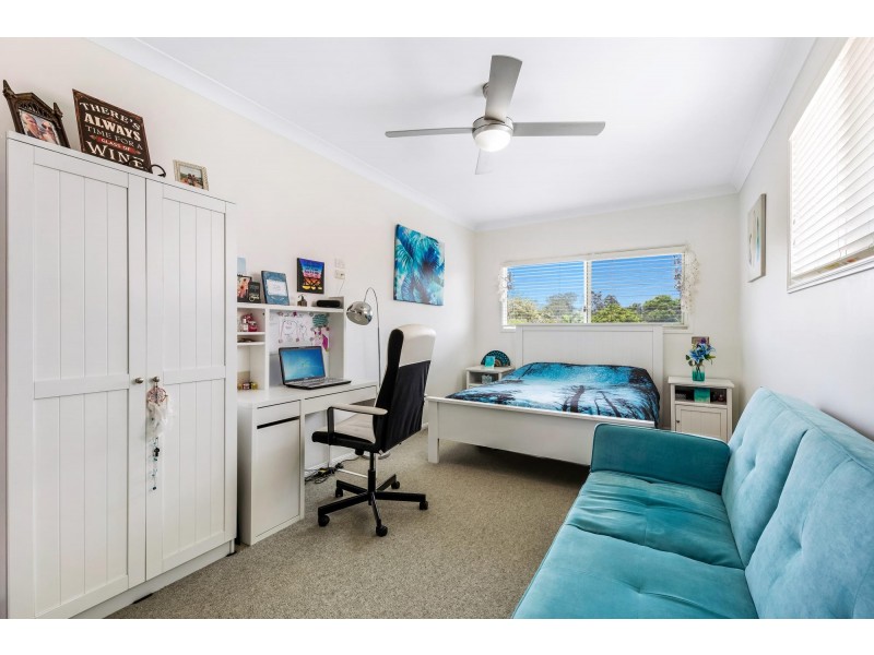 23 Merridown Drive, Merrimac QLD 4226