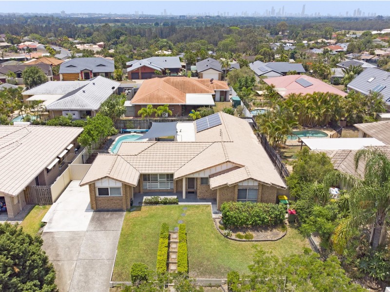 23 Merridown Drive, Merrimac QLD 4226