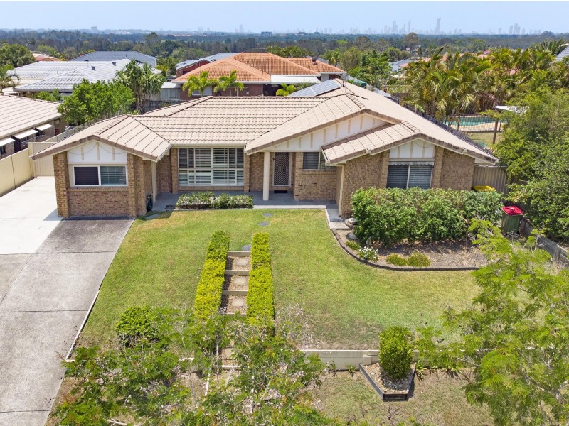 23 Merridown Drive, Merrimac QLD 4226