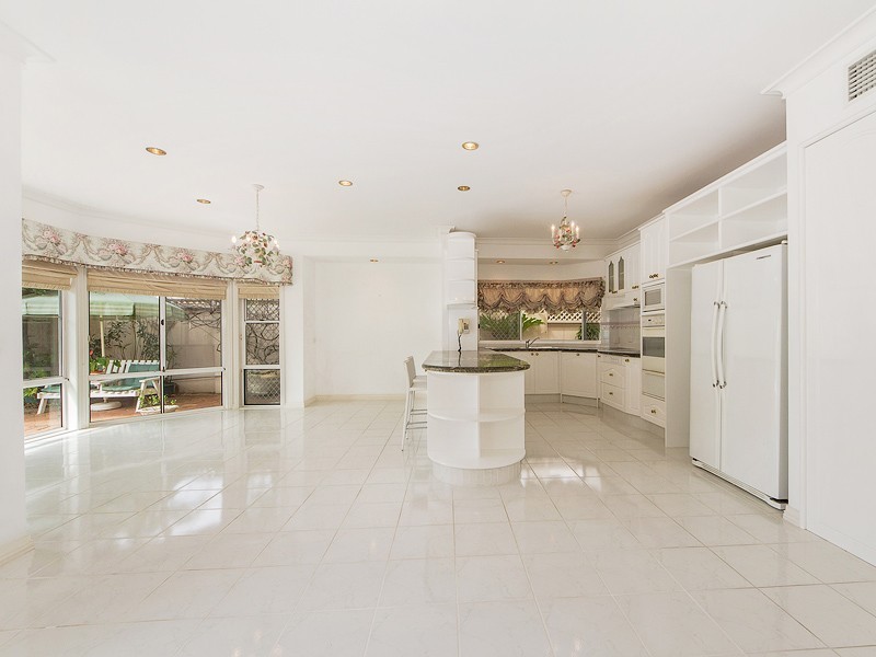 55 Kirralee Drive, Robina QLD 4226