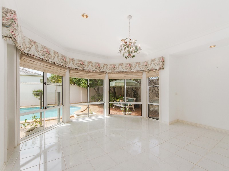 55 Kirralee Drive, Robina QLD 4226