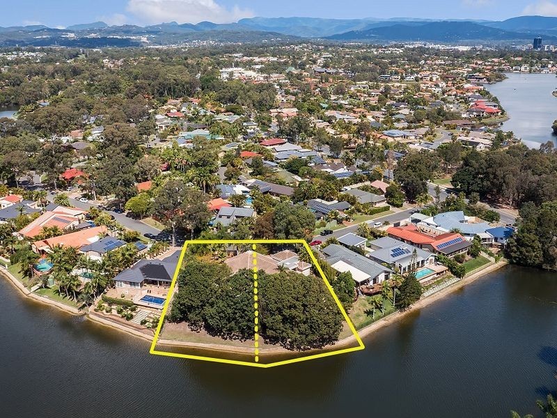 10 Homebush Drive, Robina QLD 4226