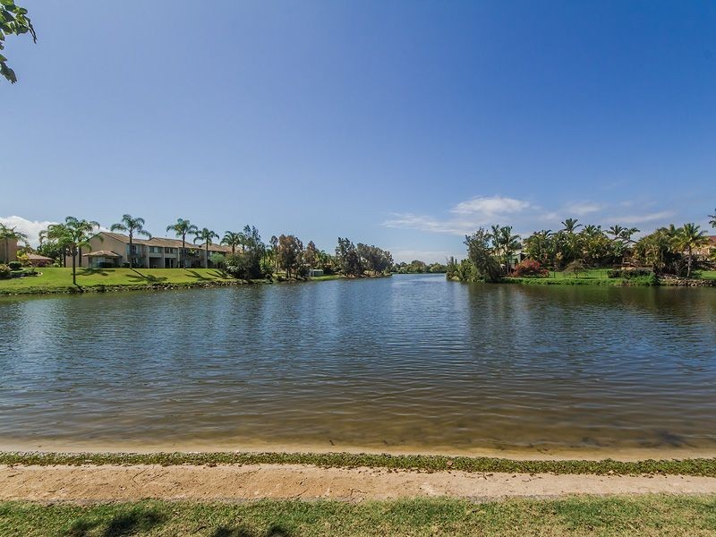 10 Homebush Drive, Robina QLD 4226