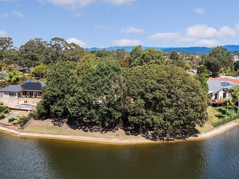 10 Homebush Drive, Robina QLD 4226