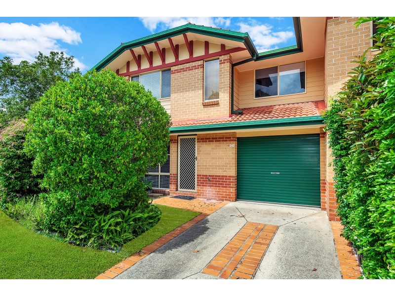 242/125 Hansford Road, Coombabah QLD 4216