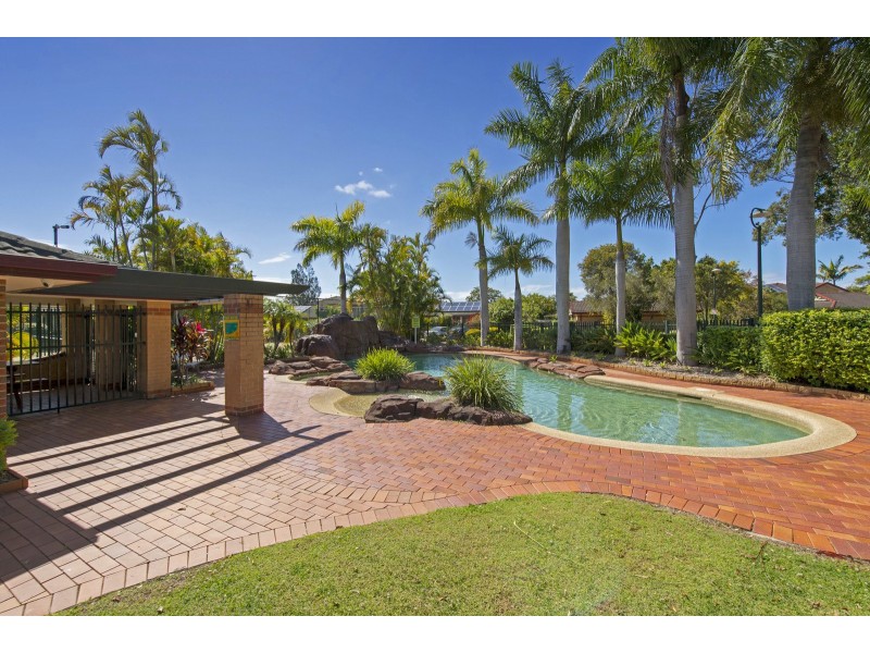 242/125 Hansford Road, Coombabah QLD 4216