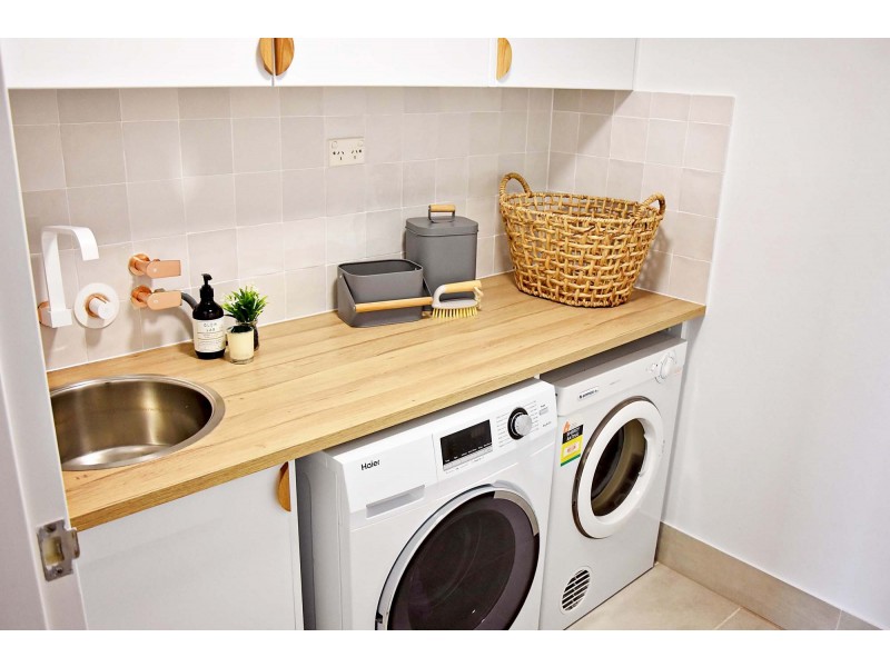 1005/3422 Surfers Paradise Boulevard, Surfers Paradise QLD 4217