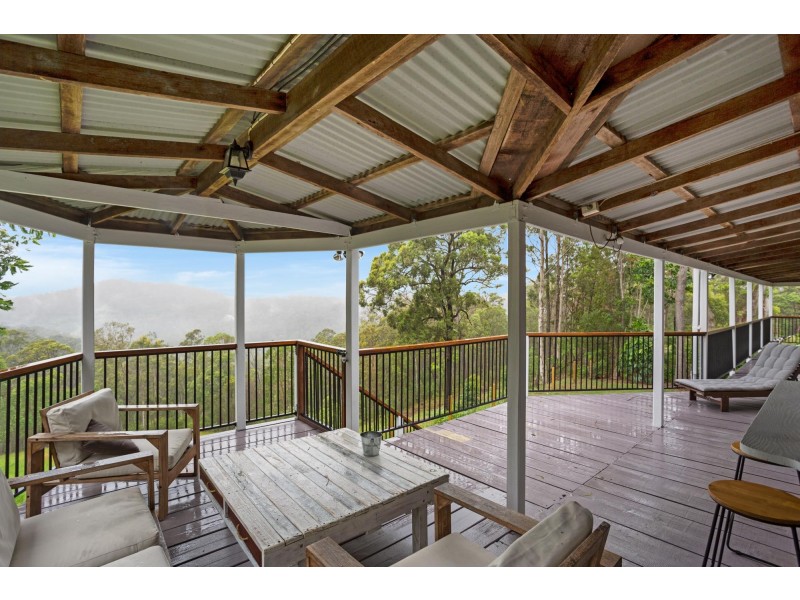 56 Shuttlewood Court, Bonogin QLD 4213