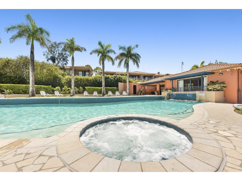 49/4 University Drive, Robina QLD 4226