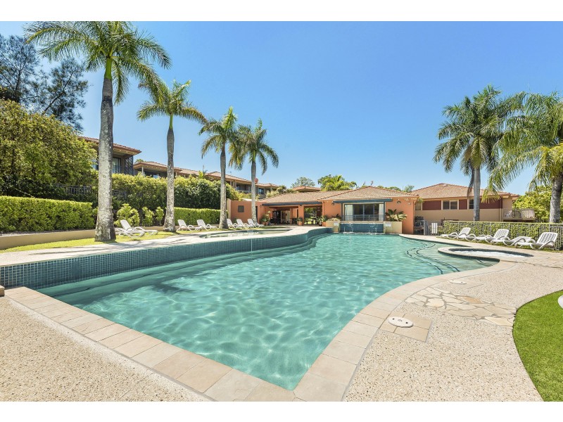 49/4 University Drive, Robina QLD 4226