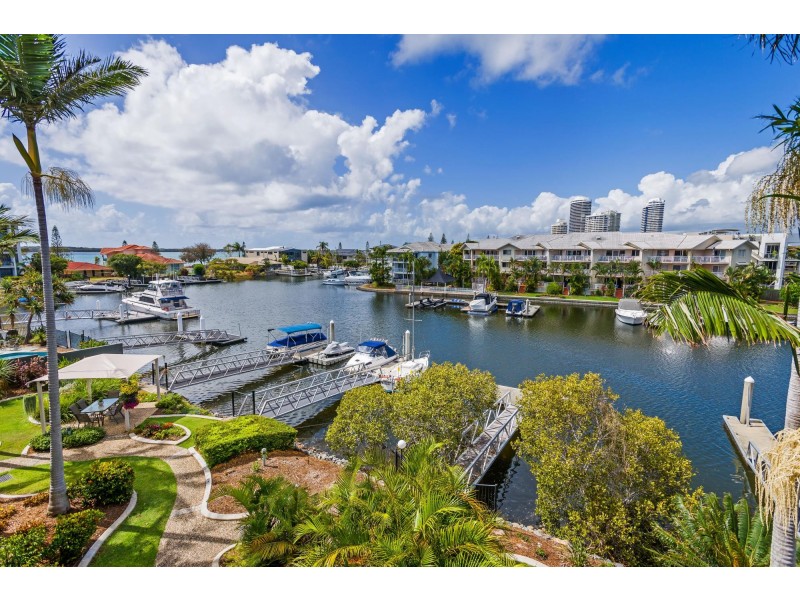 20/14-18 Jennifer Avenue, Runaway Bay QLD 4216