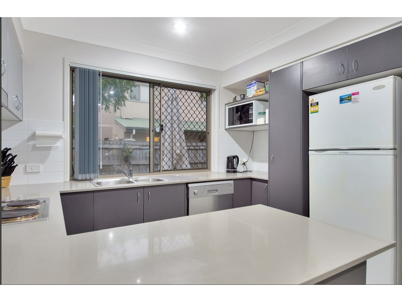 11/2 Weir Drive, Upper Coomera QLD 4209