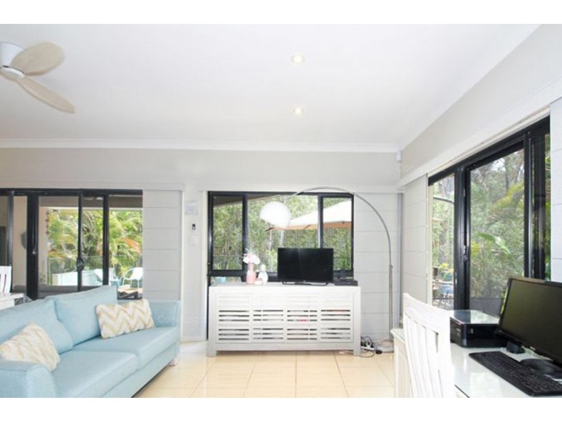 18 Pacha Close, Coomera Waters QLD 4209