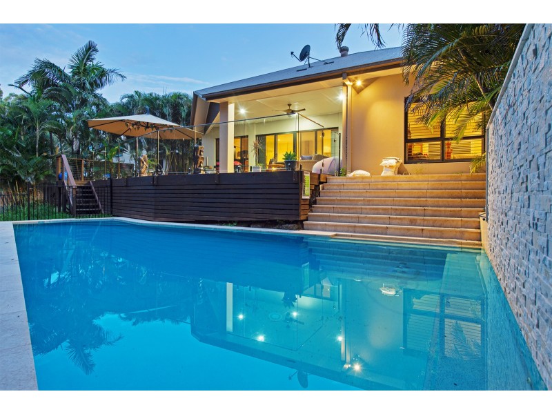 18 Pacha Close, Coomera Waters QLD 4209