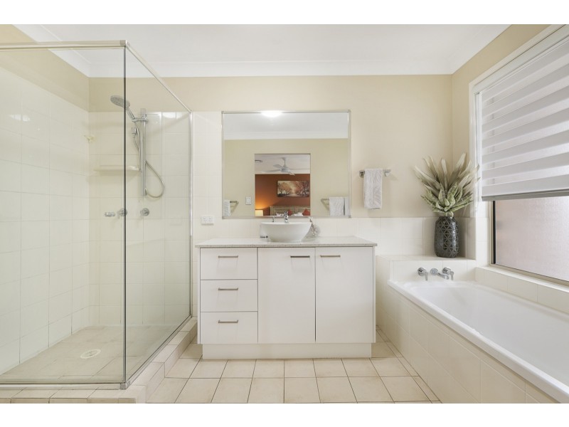 39 Gordonia Drive, Reedy Creek QLD 4227