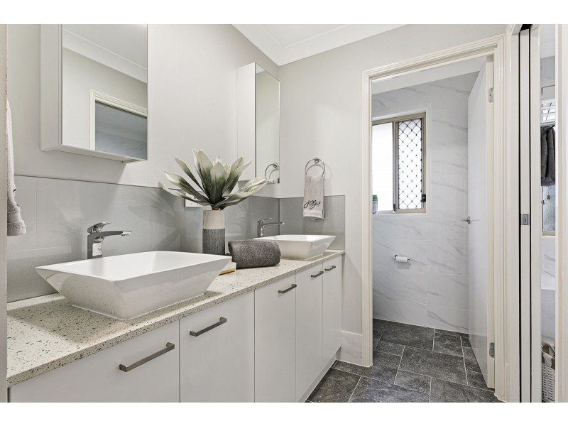 39 Gordonia Drive, Reedy Creek QLD 4227